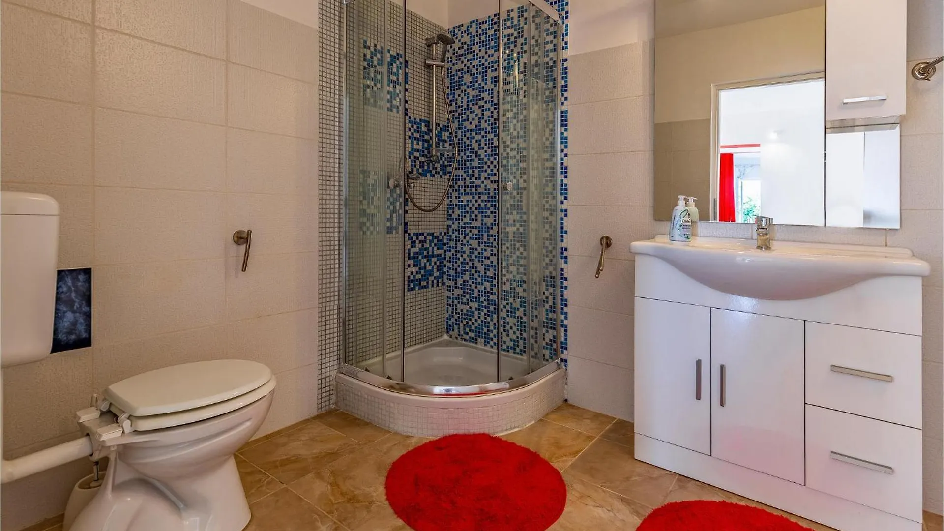 Nice Home In Sisan With Kitchen 0*,  Croatia